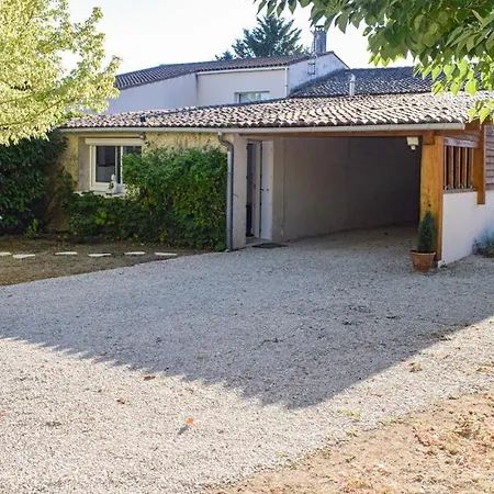 Le Pressoir Apartmán Chervettes